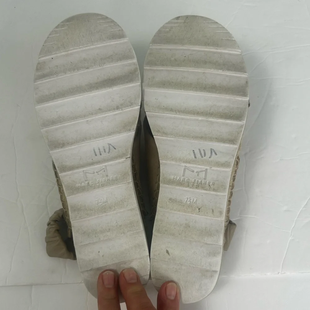 Marc Fisher pre owned